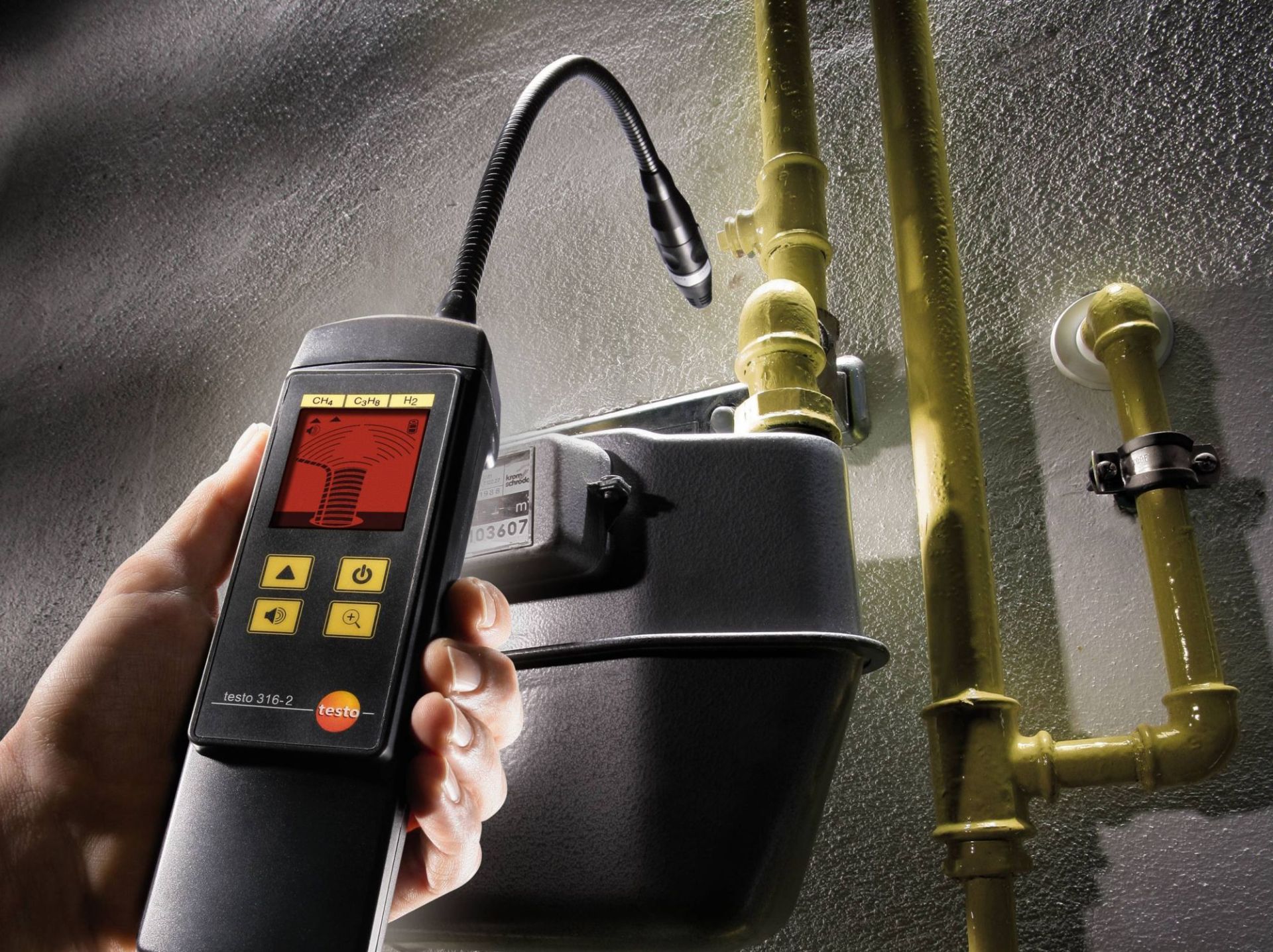 Chlorine gas analyser